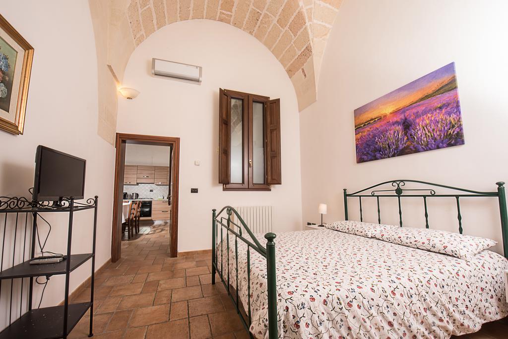 Appartamenti "Il Delfino" Lecce Exterior foto