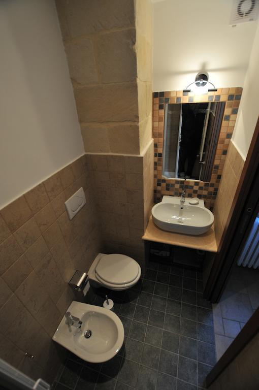 Appartamenti "Il Delfino" Lecce Habitación foto