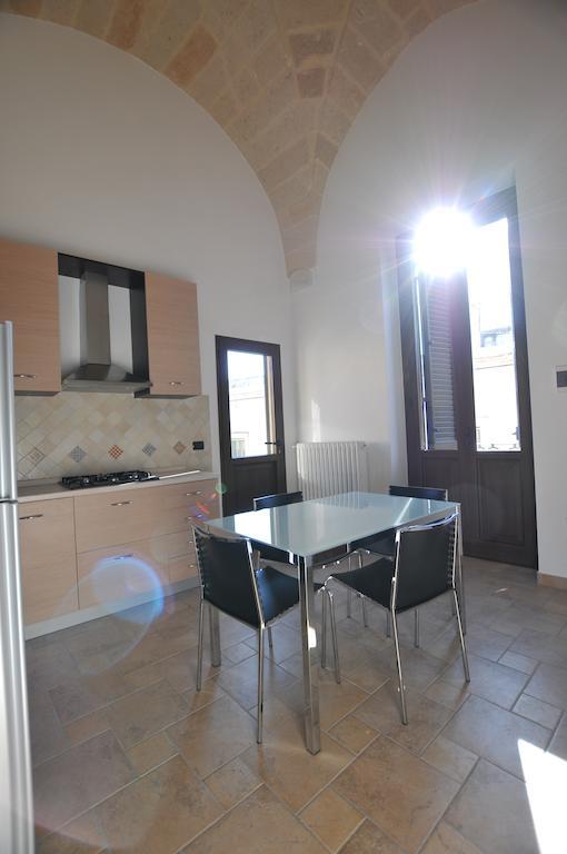 Appartamenti "Il Delfino" Lecce Habitación foto